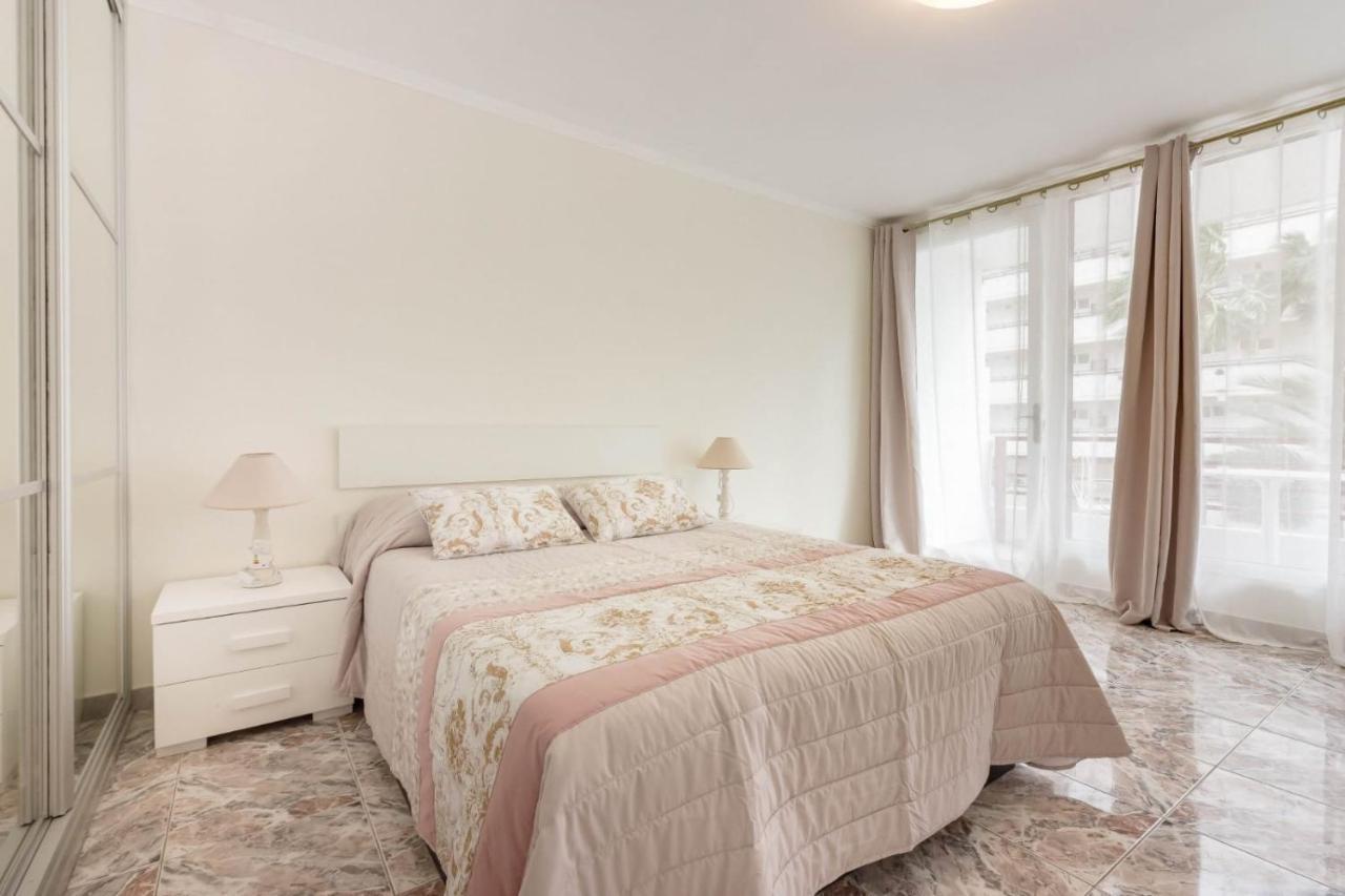 Tenerife Olympia Apart Hotel-Playa De Las Americas. Balcony, Sea View & Pool Exterior foto